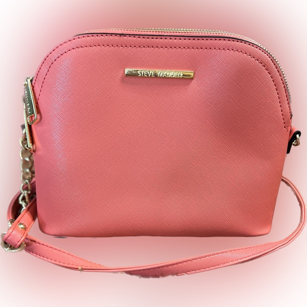 CLEARANCE:  Steve Madden Coral Pink Crossbody Bag Purse